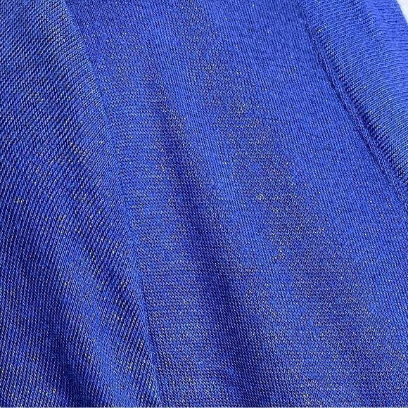 Jennifer Lopez Shimmery Short Sleeve Plunge V-neck Blouse Blue Size Medium - Picture 6 of 12